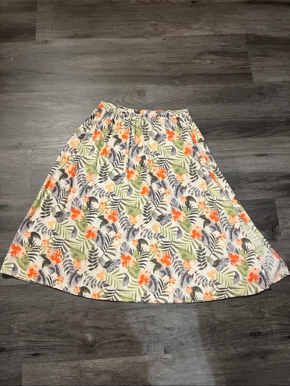 Floral A-Line Midi Skirt with side slit